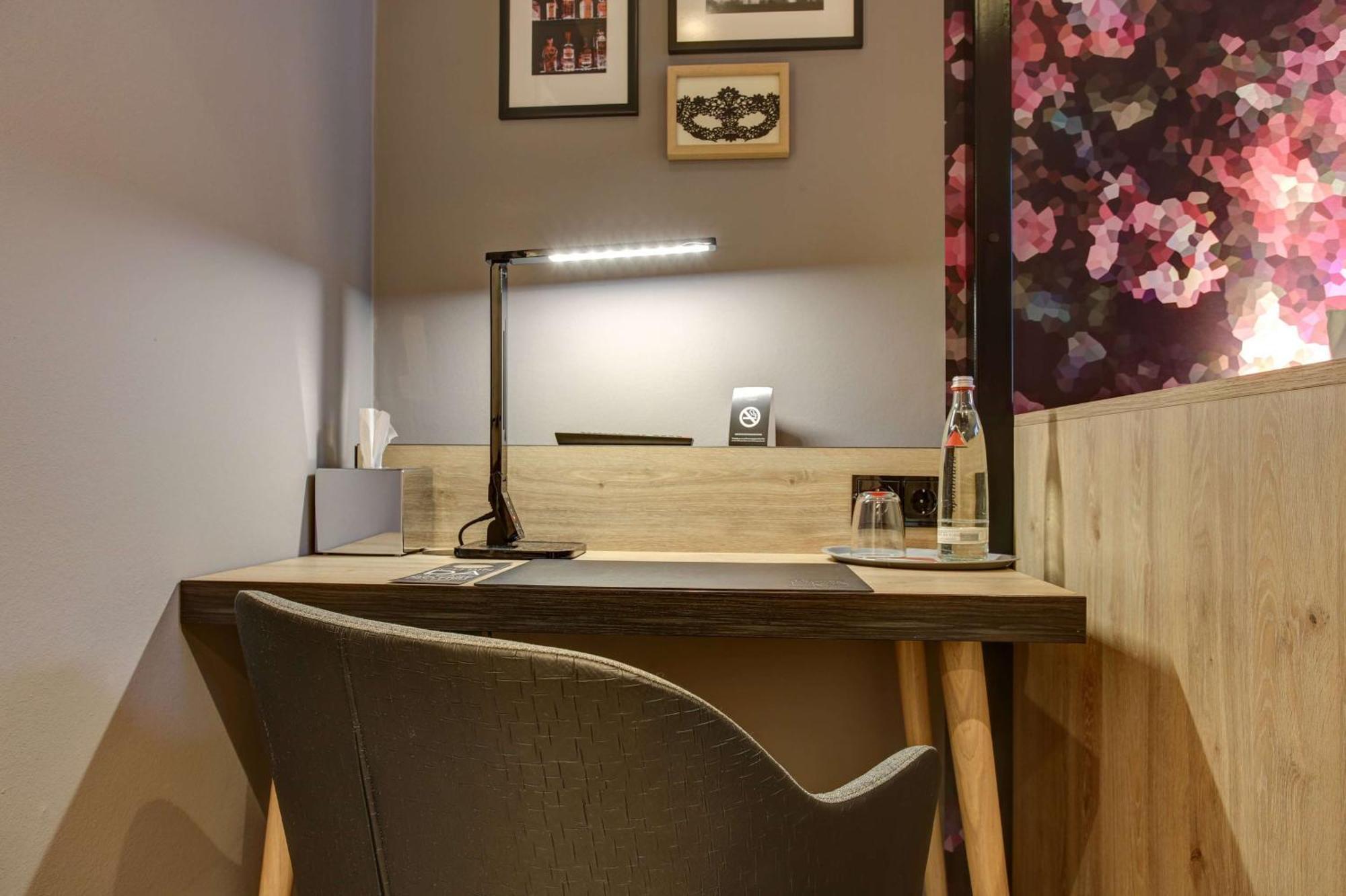 Vienna House Easy By Wyndham Hamburg City Dış mekan fotoğraf